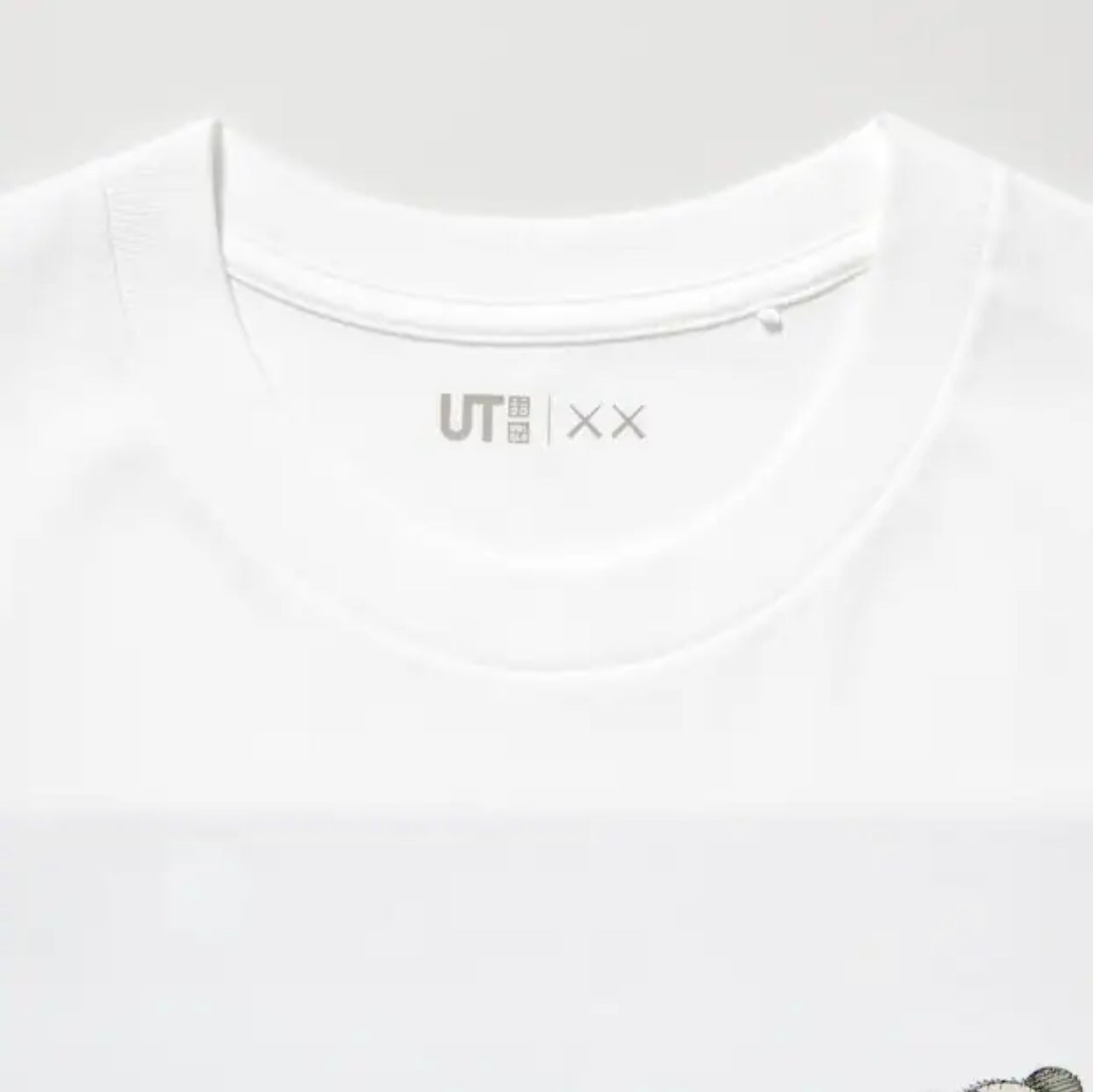 Uniqlo x KAWS UT Graphic T-Shirt - White/Blue