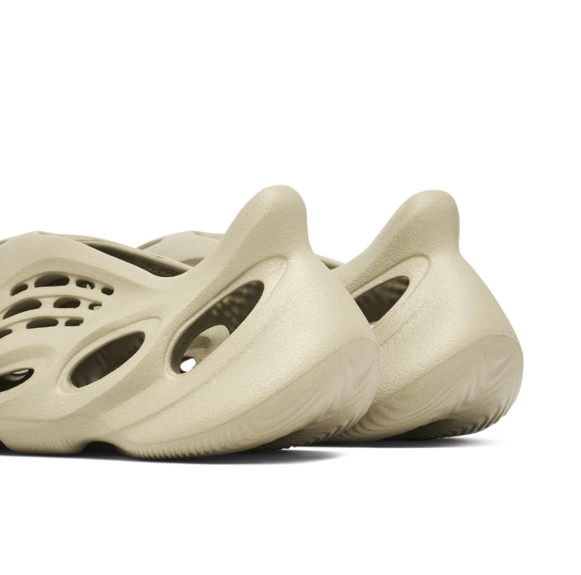 Yeezy Foam Runner ‘Stone Salt’