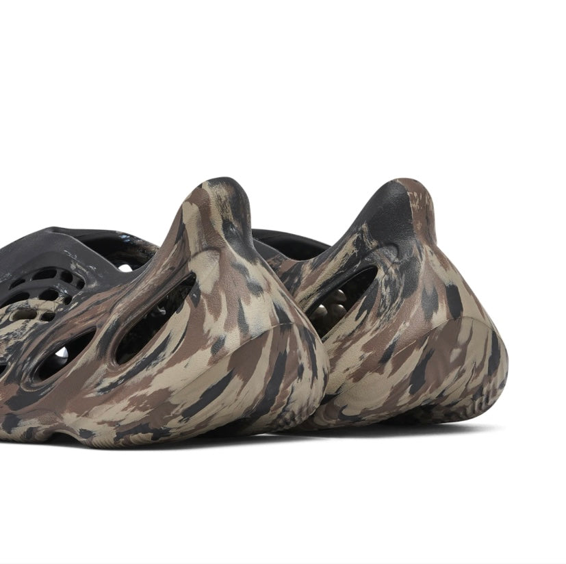 Yeezy Foam Runner ‘MX Cinder’