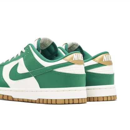 Nike Dunk Low ‘Malachite Green/Metallic Gold’ W