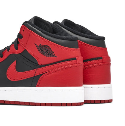 Air Jordan 1 Mid ‘Banned’ GS