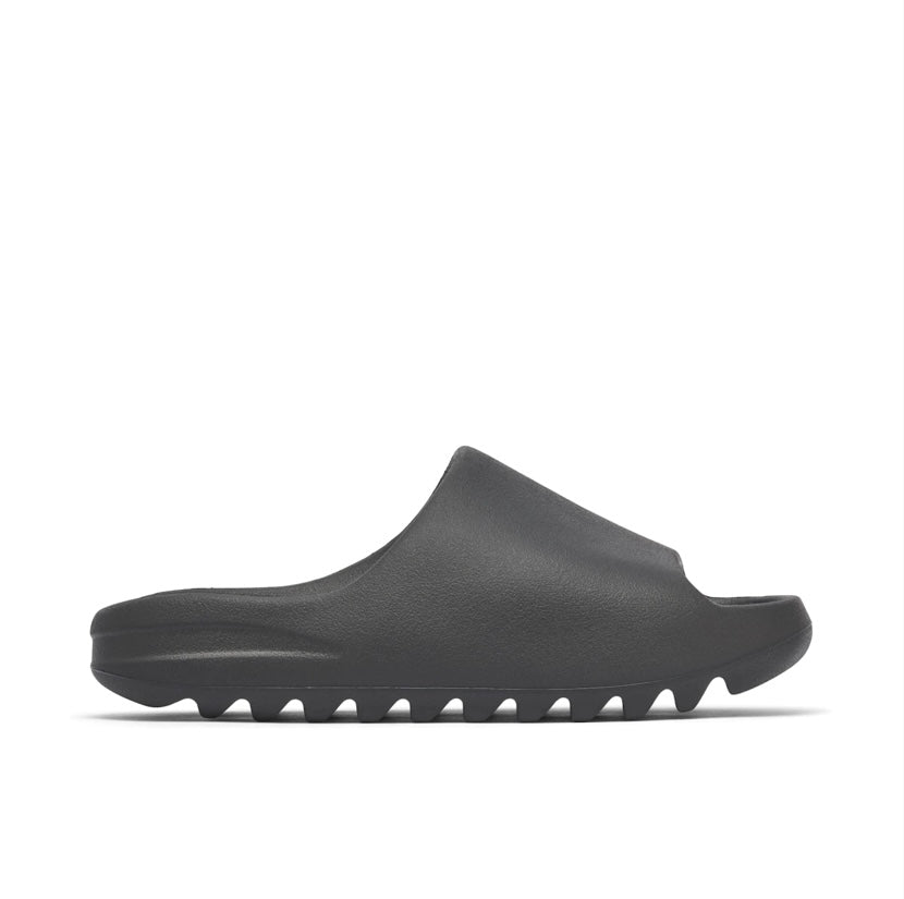 Yeezy Slide ‘Onyx’